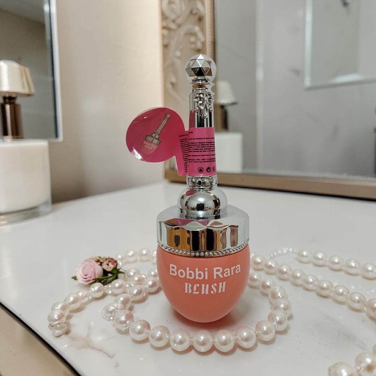Blush Bobbi rara
