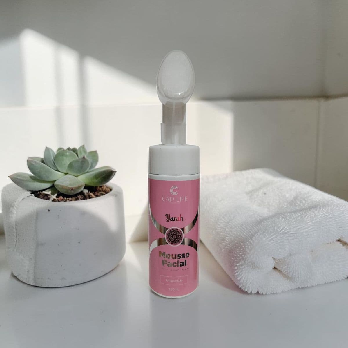 Mousse facial yarah