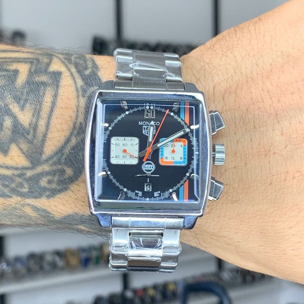 🔥*FUNCIONAL*🔥 *MODELO TAG HEUER MONACO*⌚️ *1 LINHA* *FUNCIONAL* *A BATERIA* *RESISTENTE A RESPINGOS DAGUA* *CAIXA EM AÇO* *PULSEIRA EM AÇO* *LINDO DEMAIS*😍